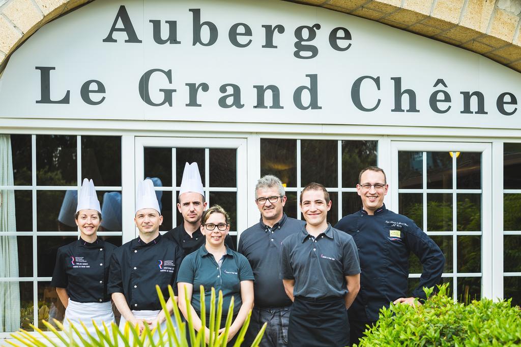 Auberge du Grand Chêne Sillans-la Cascade Exterior foto